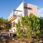 Mountain-view Casa Strega Holiday home